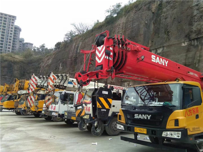 阳原县吊车出租按什么计费？台班费、单次费、里程费怎么算？